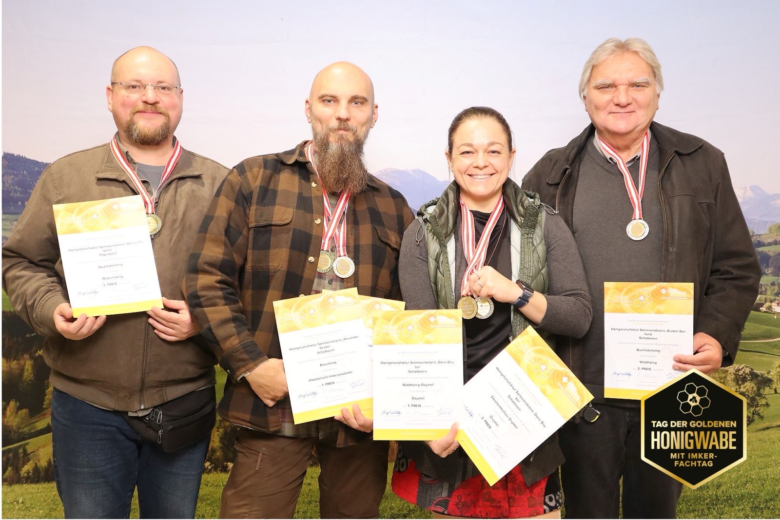 Prämierungen am Tag der goldenen Honigwabe 2025